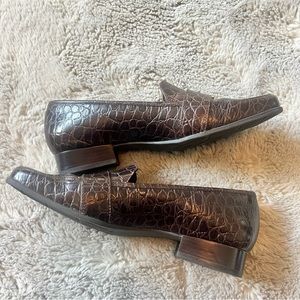 Naturalizer Shoes Brown Leather Crocodile Heeled Slip On Loafers Size 7 EUC